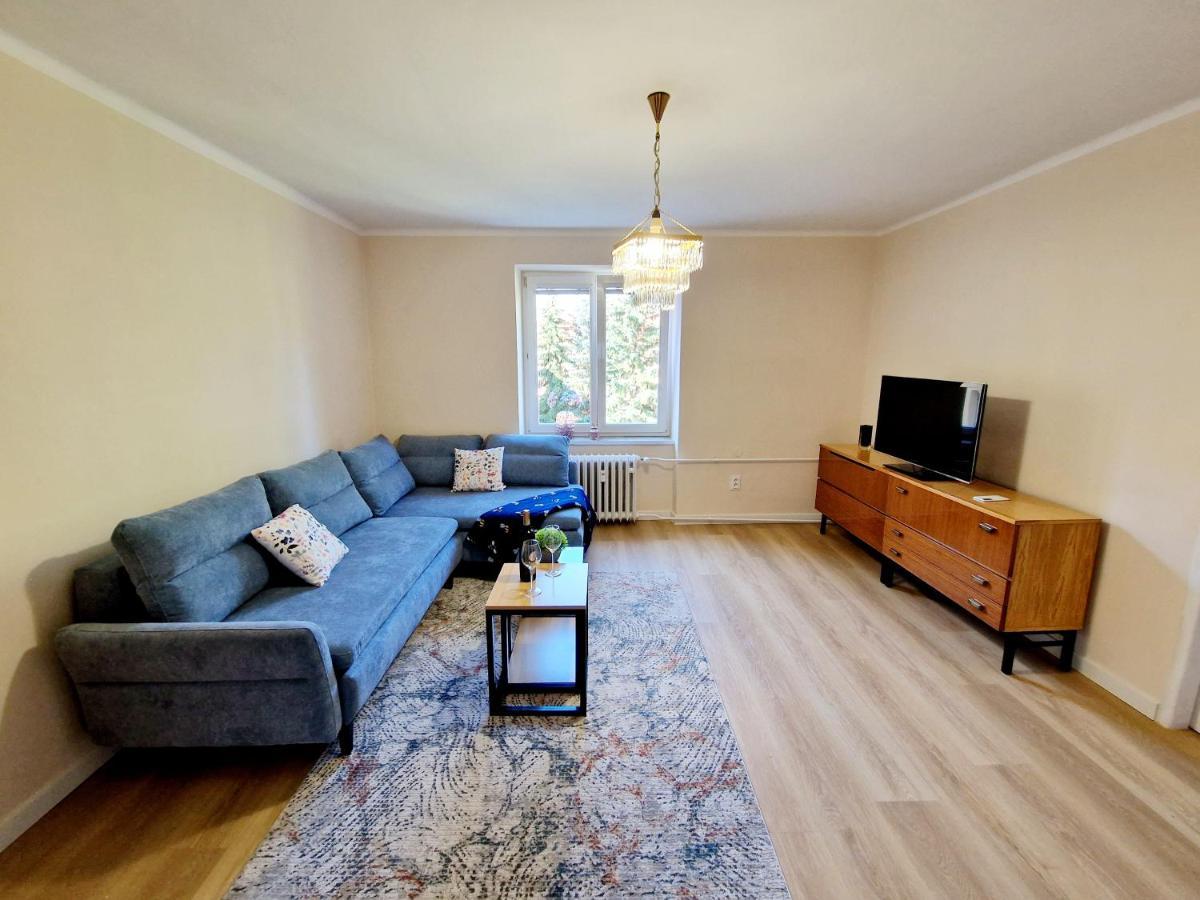City Center Apartment - Self Check-In สปิชสกา โนวา เวส ภายนอก รูปภาพ
